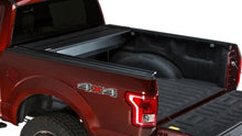 Load image into Gallery viewer, Retrax 19-22 Chevrolet/GMC (5.8ft. Bed) Retrax IX