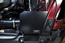 Cargar imagen en el visor de la galería, Mishimoto 2015+ Ford Mustang GT Performance Air Intake - Black