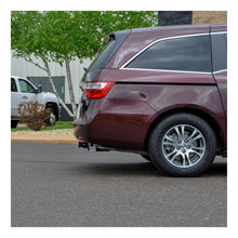 Load image into Gallery viewer, Curt 05-11 Honda Odyssey Class 3 Trailer Hitch w/2in Receiver BOXED
