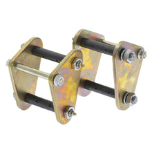 Cargar imagen en el visor de la galería, ARB Greasable Shackle Kit Rear 40/60/75