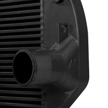 Cargar imagen en el visor de la galería, Mishimoto 01-05 Chevrolet 6.6L Duramax Intercooler (Black)