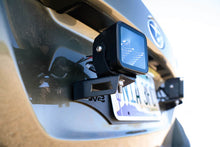 Cargar imagen en el visor de la galería, DV8 Offroad Universal License Plate Mount w/ Pod Light Mounts