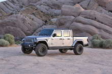 Cargar imagen en el visor de la galería, Fabtech 20-21 Jeep JT 4WD Gas 3in Sport System w/Stealth