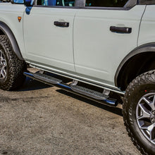 Cargar imagen en el visor de la galería, Westin 21-22 Ford Bronco (4-Door) PRO TRAXX 4 Oval Nerf Step Bars - Textured Black