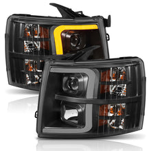 Cargar imagen en el visor de la galería, ANZO 07-13 Chevrolet Silverado 1500 Plank Style Projector Headlights Black w/ Amber