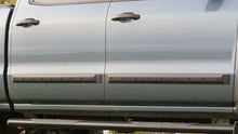 Cargar imagen en el visor de la galería, EGR Crew Cab Front 41.5in Rear 38in Bolt-On Look Body Side Moldings (991674)