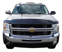 Cargar imagen en el visor de la galería, AVS 05-06 Chevy Silverado 2500 High Profile Bugflector II Hood Shield - Smoke