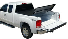 Cargar imagen en el visor de la galería, Tonno Pro 07-13 Chevy Silverado 1500 5.8ft Fleetside Tonno Fold Tri-Fold Tonneau Cover