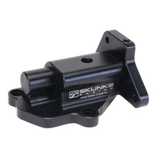 Cargar imagen en el visor de la galería, Skunk2 Honda/Acura B-Series VTEC Black Anodized Billet Solenoid