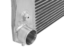 Cargar imagen en el visor de la galería, aFe Bladerunner GT Series Intercooler 17-18 GM Diesel Trucks V8-6.6L L5P (Intercooler Only)