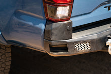 Cargar imagen en el visor de la galería, DV8 Offroad 16-23 Toyota Tacoma MTO Series Rear Bumper