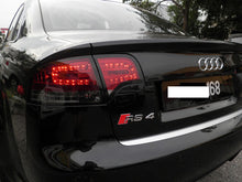 Cargar imagen en el visor de la galería, Spyder Audi A4 4Dr 06-08 LED Tail Lights Red Clear ALT-YD-AA406-G2-LED-RC