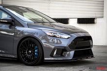 Cargar imagen en el visor de la galería, Seibon 16-18 Ford Focus RS Carbon Fiber Fog Light Surrounds