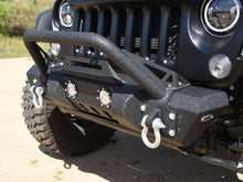 Cargar imagen en el visor de la galería, DV8 Offroad 07-18 Jeep Wrangler JK/JL FS-11 Stubby Mid Length Steel Front Bumper w/ Winch Plate