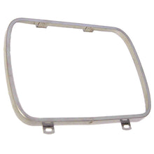 Cargar imagen en el visor de la galería, Omix Headlight Retaining Ring 84-96 Jeep (XJ) (YJ)