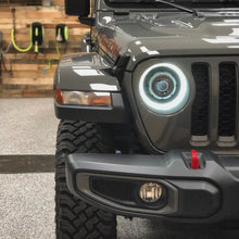 Cargar imagen en el visor de la galería, Oracle Oculus Bi-LED Projector Headlights for Jeep JL/Gladiator JT Satin Silver 5500K