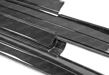 Cargar imagen en el visor de la galería, Seibon 11-13 Nissan GTR R35 VS-Style Carbon Fiber Side Skirts (Pair)