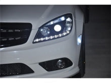 Cargar imagen en el visor de la galería, Spyder Mercedes Benz C-Class 08-11 Projector Headlights Halogen - DRL Blk PRO-YD-MBW20408-DRL-BK