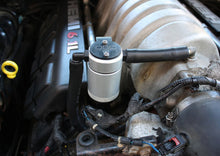 Cargar imagen en el visor de la galería, J&amp;L 05-10 Dodge Charger 6.1L Hemi Passenger Side Oil Separator 3.0 - Black Anodized