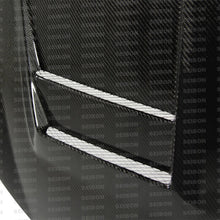 Cargar imagen en el visor de la galería, Seibon 10-11 VW Golf GTI 5K/MK6 DV Carbon Fiber Hood