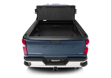 Cargar imagen en el visor de la galería, UnderCover 2020 Chevy Silverado 2500/3500 HD 6.9ft Ultra Flex Bed Cover