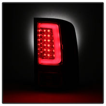 Cargar imagen en el visor de la galería, Spyder 07-13 GMC Sierra 1500 V2 Light Bar LED Tail Lights - Red Clear (ALT-YD-GS07V2-LBLED-RC)