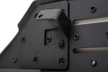 Cargar imagen en el visor de la galería, DV8 Offroad 18-23 Jeep Gladiator Digital Device Dash Mount