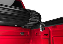 Cargar imagen en el visor de la galería, Truxedo 19-20 GMC Sierra &amp; Chevrolet Silverado 1500 (New Body) 5ft 8in Sentry Bed Cover