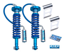 Cargar imagen en el visor de la galería, King Shocks 09-13 Ford F150 2WD/4WD Front 2.5 Dia Remote Reservoir Coilover (Pair)