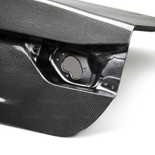 Cargar imagen en el visor de la galería, Seibon 13-18 Lexus GS OEM Carbon Fiber Trunk Lid