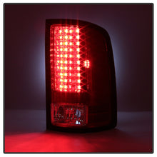 Cargar imagen en el visor de la galería, Spyder GMC Sierra 07-13 (Not 3500 Dually 4 Rear Wheels)LED Tail Lights Red Clear ALT-YD-GS07-LED-RC