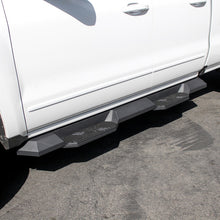 Cargar imagen en el visor de la galería, Westin/HDX 07-18 Toyota Tundra CrewMax Xtreme Nerf Step Bars - Textured Black