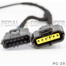 Cargar imagen en el visor de la galería, Pedal Commander Dodge/Jeep/Kia/Mitsubishi Throttle Controller