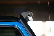 Cargar imagen en el visor de la galería, DV8 Offroad 20-22 Jeep JL 392 &amp; JT Mojave A-Pillar Light Bar Mount