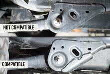 Cargar imagen en el visor de la galería, DV8 Offroad 2021 Ford Bronco Trailing Arm Skid Plates