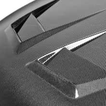 Cargar imagen en el visor de la galería, Seibon 15-20 Volkswagen Golf MK7 DV-Style Carbon Fiber Hood