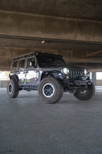 Cargar imagen en el visor de la galería, DV8 Offroad 2018+ Jeep Wrangler JL Light Bar Mount