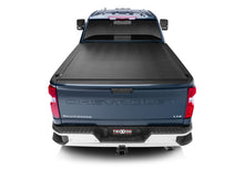 Cargar imagen en el visor de la galería, Truxedo 2020 GMC Sierra &amp; Chevrolet Silverado 2500HD &amp; 3500HD 6ft 9in Sentry Bed Cover