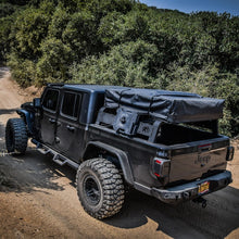 Cargar imagen en el visor de la galería, Westin 2021 Jeep Gladiator Overland Cargo Rack - Textured Black