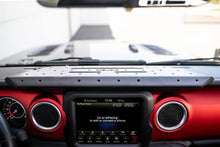 Cargar imagen en el visor de la galería, DV8 Offroad 18-23 Jeep Gladiator Digital Device Dash Mount