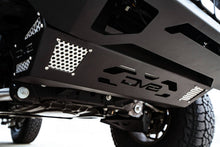 Cargar imagen en el visor de la galería, DV8 Offroad 21-22 Ford Bronco Front Skid Plate