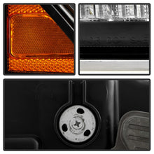 Cargar imagen en el visor de la galería, Spyder 13-18 Dodge RAM 1500 / 13-19 RAM 2500/3500 Projector Headlights