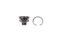 Cargar imagen en el visor de la galería, Radium Engineering Nissan VQ FPD Adapter (8AN ORB / 27mm Bore)