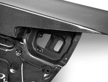 Cargar imagen en el visor de la galería, Seibon 14-15 Kia Optima OE Style Carbon Fiber Trunk Lid (Excl 2016 Models)