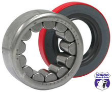 Cargar imagen en el visor de la galería, Yukon Gear R1559TV Axle Bearing and Seal Kit / Torringtonbrand / 2.530in OD / 1.620in ID