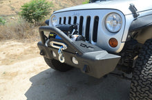 Cargar imagen en el visor de la galería, DV8 Offroad 07-18 Jeep Wrangler JK/JL FS-13 Steel Stubby Front Bumper w/ Fog Lights