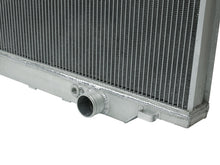 Cargar imagen en el visor de la galería, aFe BladeRunner Street Series Radiator 03-07 ford Diesel Trucks V8 6.0L