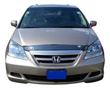 Cargar imagen en el visor de la galería, AVS 05-07 Honda Odyssey High Profile Bugflector II Hood Shield - Smoke