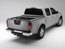 Cargar imagen en el visor de la galería, Roll-N-Lock 08-16 Ford F-250/F-350 Super Duty SB 80-1/4in M-Series Retractable Tonneau Cover