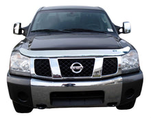 Cargar imagen en el visor de la galería, AVS 04-15 Nissan Armada High Profile Hood Shield - Chrome